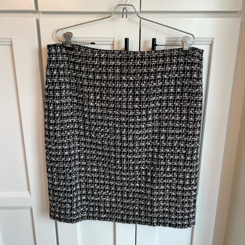 Talbots skirt 16P